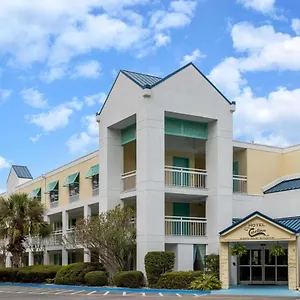 Hotel Carolina A Days By Wyndham Hilton Head Island